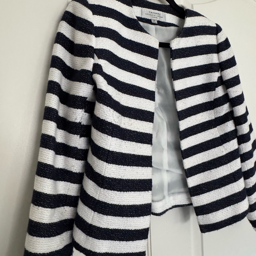 Tahari Striped Navy and White Women's Jacket - Picture 2 of 6
